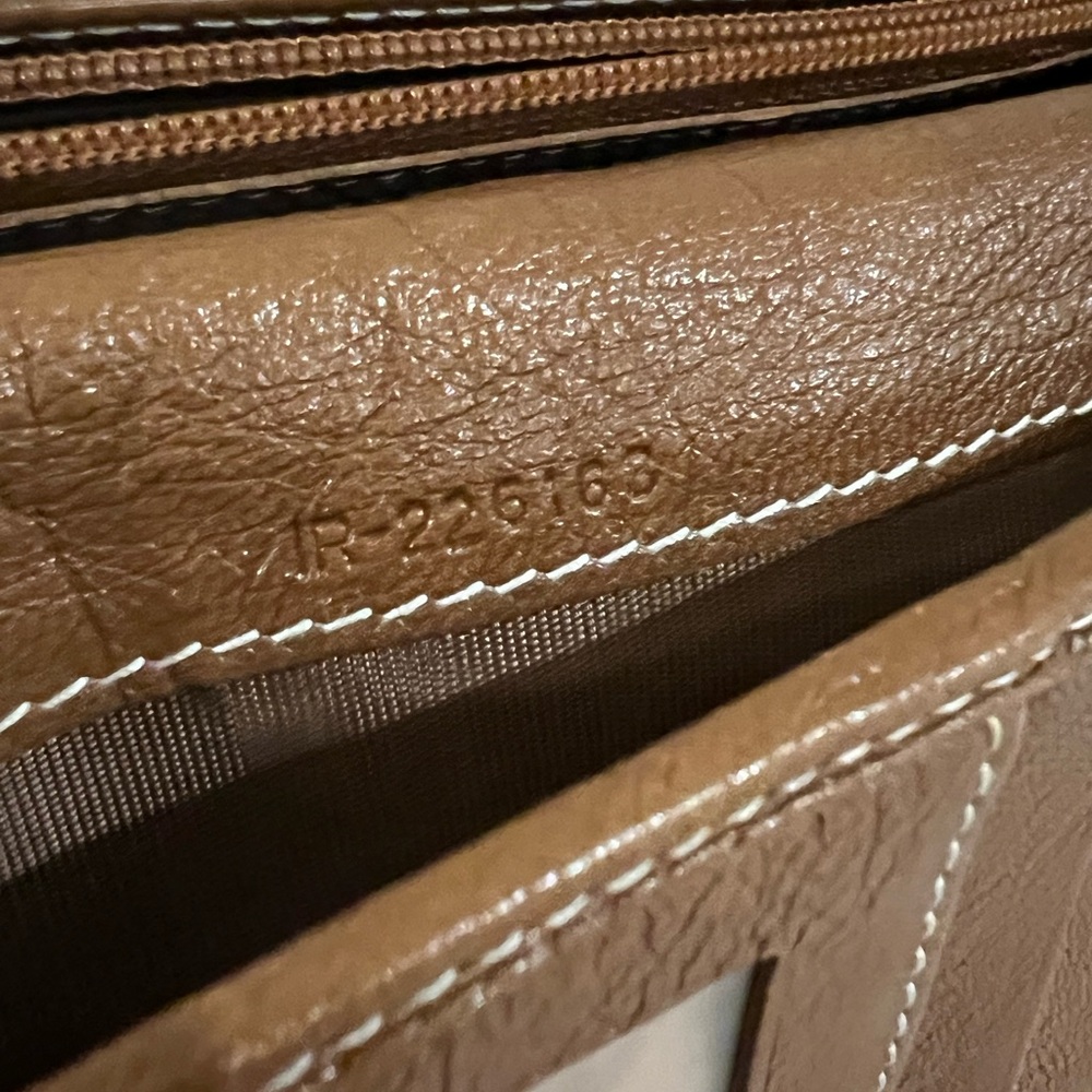 Salvatore Ferragamo Cream and Purple Wallet - Picture 6 of 12